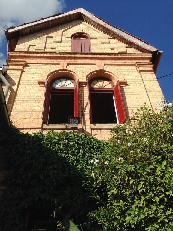 Le Karthala Chambres D'Hotes Ανταναναρίβο Εξωτερικό φωτογραφία