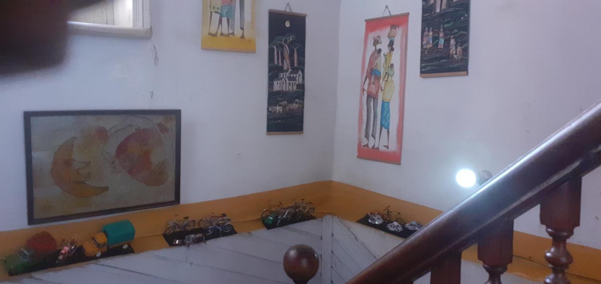 Le Karthala Chambres D'Hotes Ανταναναρίβο Εξωτερικό φωτογραφία